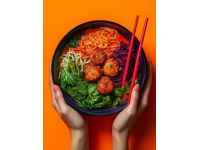 一碗福青，山城即視感，綠色招牌，紅色字體，有一種上世紀九十年代的調調