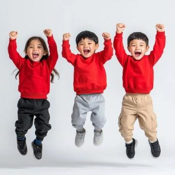 幼兒安全教育課：大班學生學習如何正確應對高處跳落與識別潛在危險點
