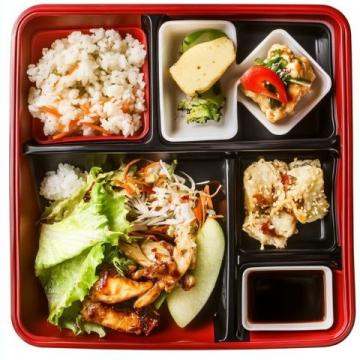 寶貝餐點大集合：紅燒鴨、涼拌菇、辣炒萵筍香干