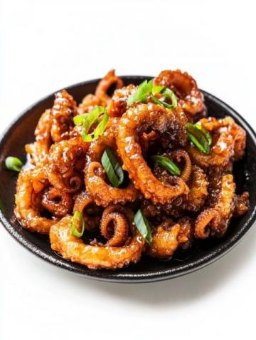 家里炒腰花容易嗎？這道菜到底是怎么做的？看完視頻后，您可以輕松制作出鮮香爽脆和不腥不柴的醬爆腰花。