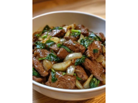 蒜苔炒牛肉是一道色香味俱全的家常菜，簡單易做，深受大家的喜愛,今天