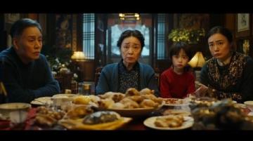 袁弘、雷佳音和李光潔的快樂(lè)聚餐：一次難忘的美食之旅