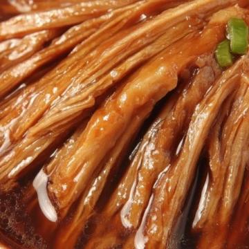 四川醬肉絲口感豐富，舌尖碰撞！