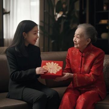 關(guān)小平和李小雨在上海關(guān)思慧婆婆家里過年,昨天回到家了