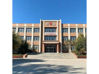 馬蓉參加了高考，最后她考上了陜西的名校西北大學(xué),在西北大學(xué)