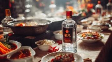 探尋劉三姐故鄉：一嘗獨特全荷宴，品味不一樣的廣西味蕾之旅