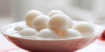 陵川縣傳統美食：焦炸丸子湯與美味包子的早餐盛宴