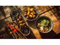 誰說麗江是美食荒漠，我一天三頓不重樣,看九九在麗江一天到底吃什么？粑粑啦