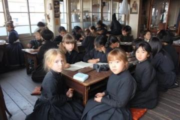 健康知識進校園"活動在牧牛嶺社區(qū)小學舉行