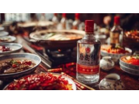 廣州人有多愛魚生？一席魚生百樣險(xiǎn)，不熟的魚你敢吃嗎？