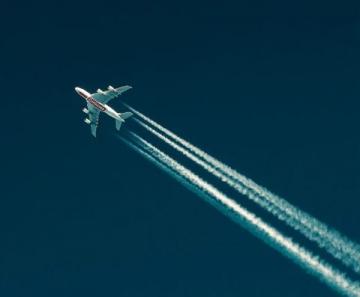 旅行達人省錢秘籍：揭秘機票價格波動與節省策略