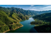 神農架林區——四季生態秘境,集自然奇觀、人文歷史與生態美食于一體的旅游勝地。