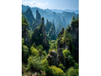 湖北10大必去旅游景點推薦，涵蓋景點特色、美食、住宿及交通方案（含地鐵/公交）