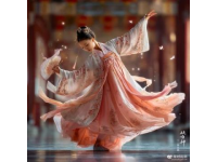 網(wǎng)紅玲子的幸福密碼：獨(dú)立自主、用心經(jīng)營(yíng)生活