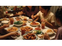 五一美食雷達已啟動一、外國友人與上饒美食的戀愛故事