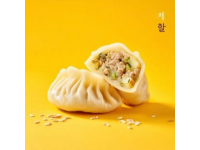 95后小伙復刻外婆秘方：1斤魔芋變5斤豆腐，酸菜一淋三碗飯打底