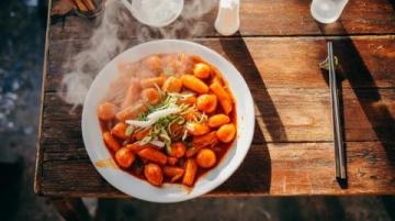 美食分享廣式火鍋的經(jīng)典形式:清水打邊爐