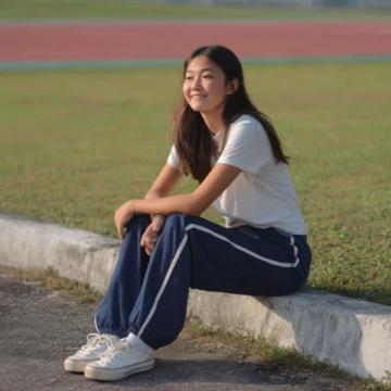 衡水女孩高考707分北大生變海軍戰士：青春在磨礪中閃光