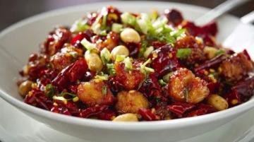 張掖特色美食“炒炮”：豪爽風味背后的獨特魅力
