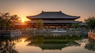 黔南小江南都勻,除了美景還有座“秦漢影視城”!秦代建筑風情濃厚