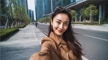張大姐回國處理事務(wù)賣房，兩人世界變一人世界享受寧靜時光