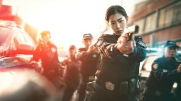 浙江海鹽：全副武裝特警送外賣，女子收到訂單驚呆了！