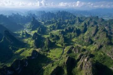 廣西桂林：酸辣飄香，山水美食交相輝映