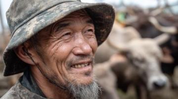 河北廊坊，男子獻血8次，卻在急用血時被告知獻血證過期，不能優先用血！男子不能