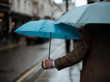 風雨無阻的外賣小哥:背后的辛酸與堅持