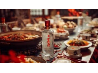 長春作為吉林省的省會，擁有豐富的飲食文化，融合了東北菜、朝鮮族風味和滿族特色