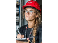 電工操作技能，電工就業(yè)前景如何？未來發(fā)展會怎樣？