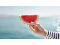 夏日清涼解暑：西瓜椰椰西米露的做法與營養(yǎng)價值分析
