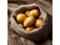 溫情通話里的鄉村記憶：蒸土豆與夏日家常飯