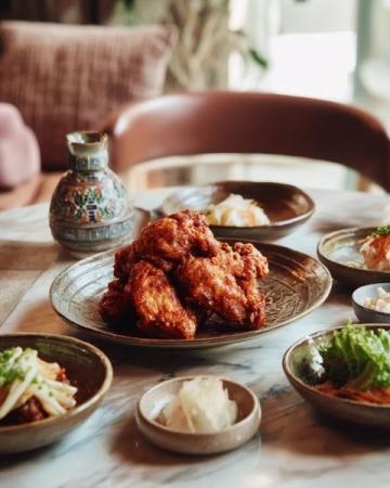 宇兒雞：巷弄中的美食傳奇，一啖難忘的酥脆滋味