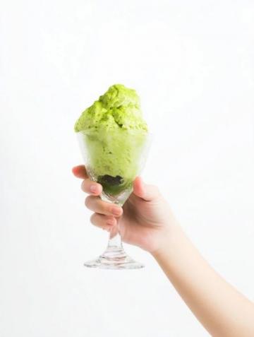 河南特色荊芥酸奶爆火:夏日風(fēng)味盛宴來(lái)襲!