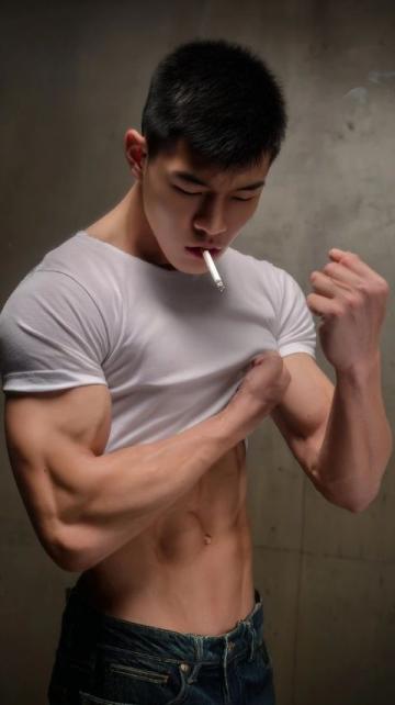 揭秘!腹肌達(dá)人曝肥娟隱藏技能,曾是縫紉高手令人驚訝