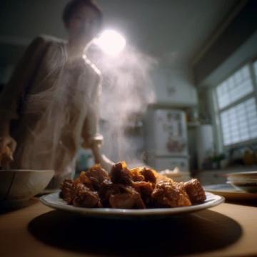 嵊州老灶頭的煙火氣:干菜燒肉,一碗飯里的鄉愁與夢想