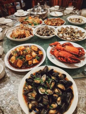 九頂山自駕游美食之旅