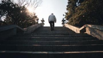 被忽視的五個延壽秘訣:真正的長壽之道隱藏在日常細節(jié)中