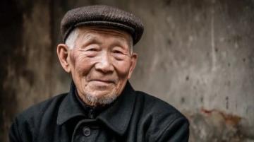 河北廊坊，男子獻血8次，卻在急用血時被告知獻血證過期，不能優先用血！男子不能