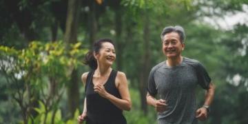 不離不棄:丈夫陪伴妻子戰(zhàn)勝紅斑狼瘡挑戰(zhàn)