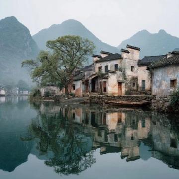 云南曲靖旅游攻略：必游景點(diǎn)推薦、特色活動(dòng)和旅行貼士