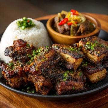 用冰糖還是白糖？紅燒肉的甜蜜選擇