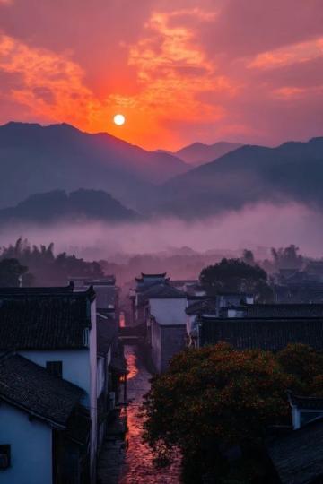 跟著大明星游四川西有都江堰，東有五鳳溪！這個古鎮火了！湖南衛視天天向上都來打
