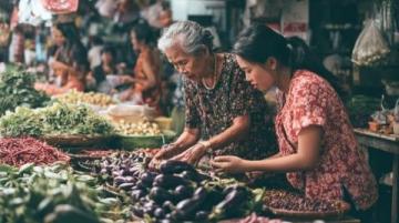 云南集市里的鄉愁美食與山野風味