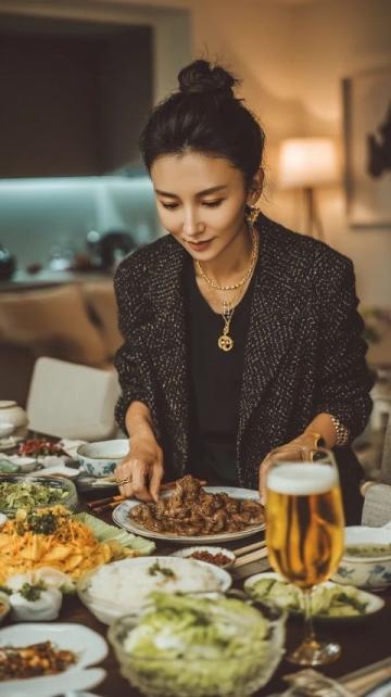 探索家鄉(xiāng)臘味之美：恩施土家腌熏肉的故事與風(fēng)味之旅