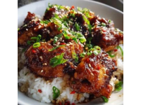以下是一份簡單又美味的**可樂雞翅**菜譜，適合新手快速上手，味道甜咸適中