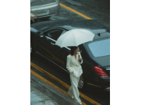 擁有深藍S07后，上午參加朋友婚禮，開個婚車