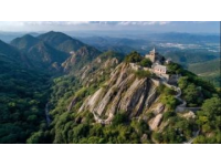 國慶長假安康游：探索隱秘山間民宿，避世美景盡享其中！