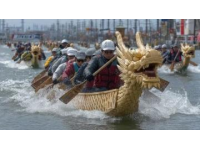 廣東龍舟競(jìng)渡：千年傳統(tǒng)在夏日激浪中傳承與發(fā)展